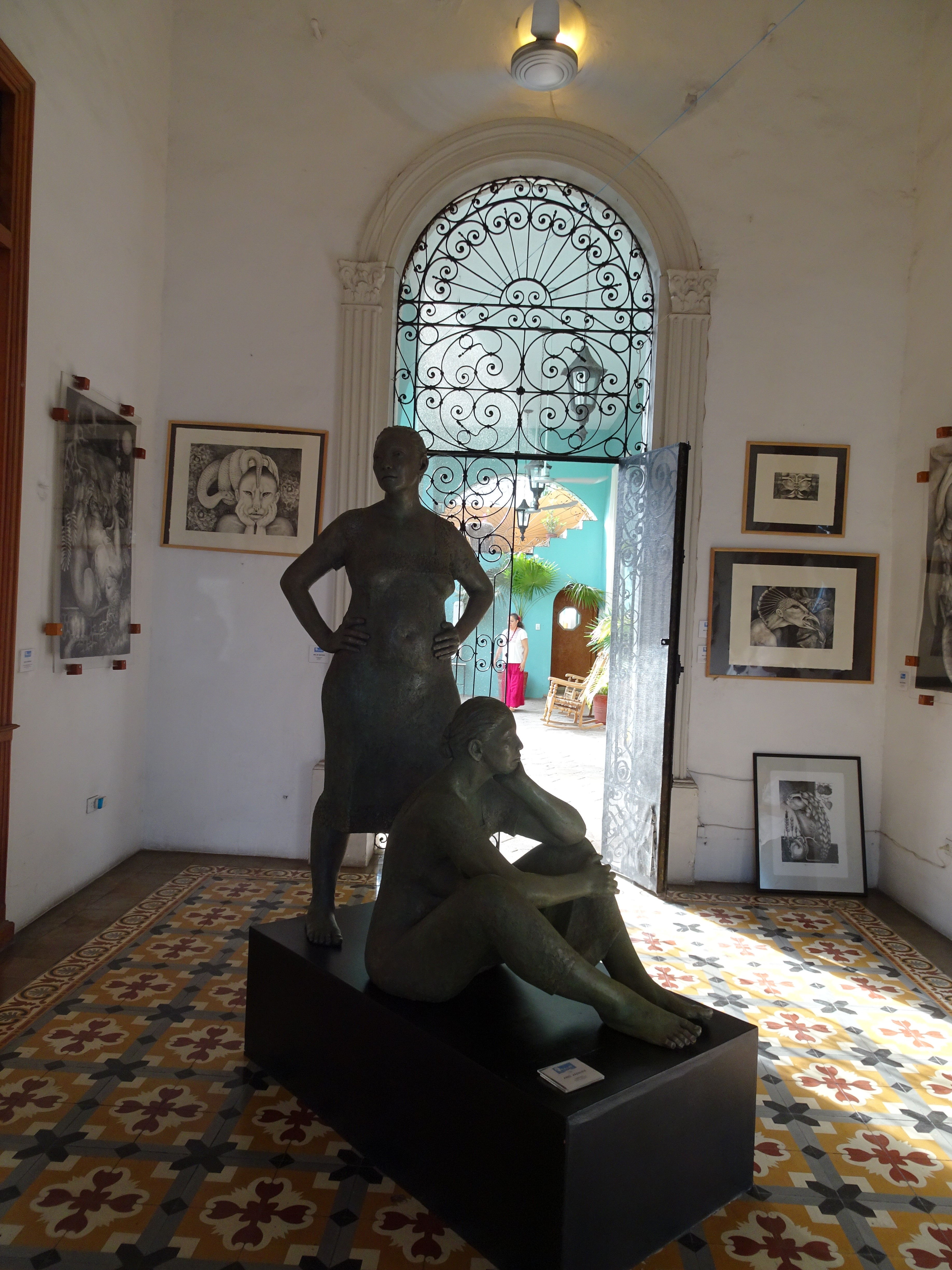 Local Art Gallery - Nahualli Gallery